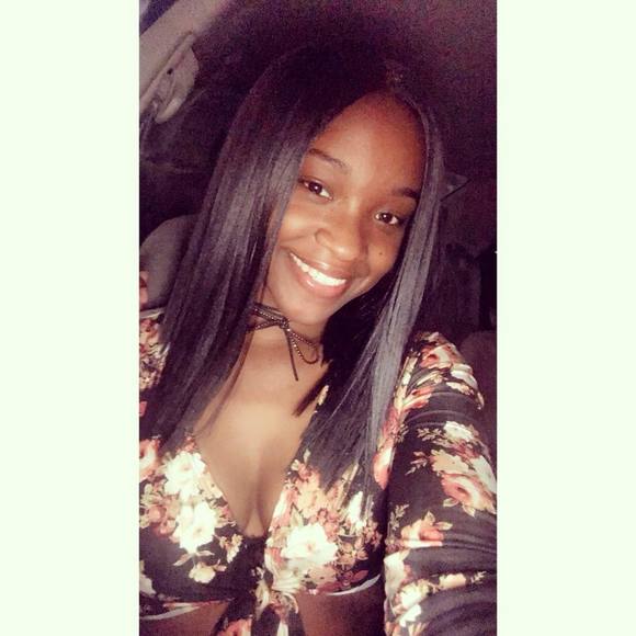 Meet your Posher, Keyara - Picture 1 of 1